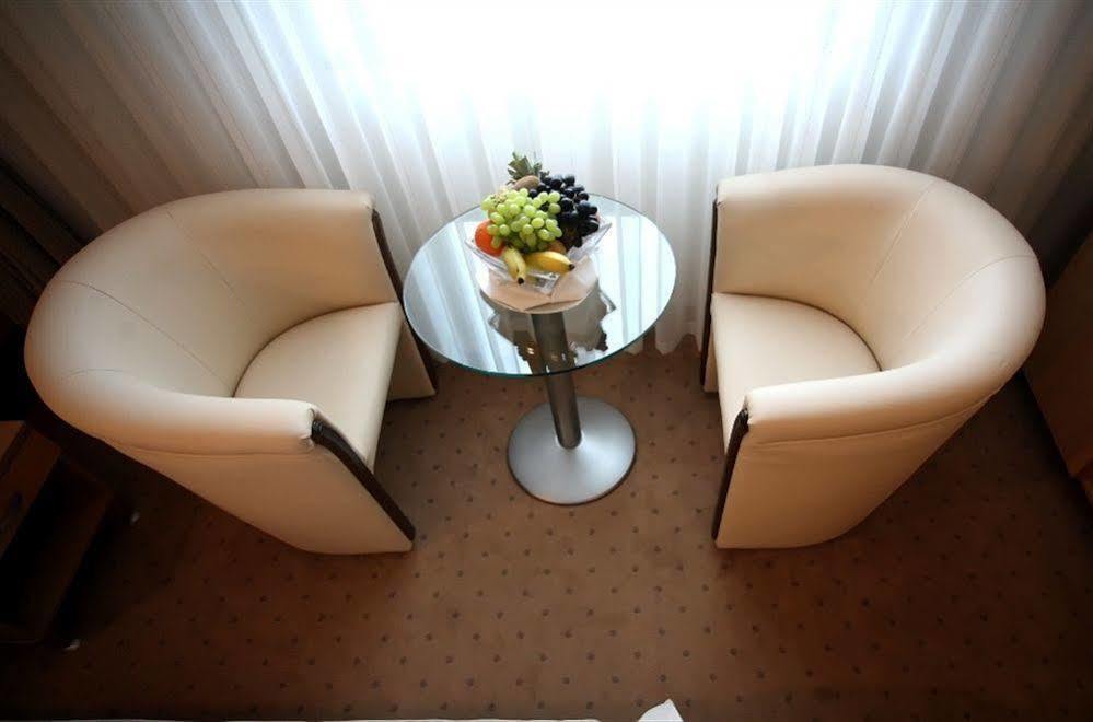 Hotel Zovko Zagreb Sesvete Luaran gambar